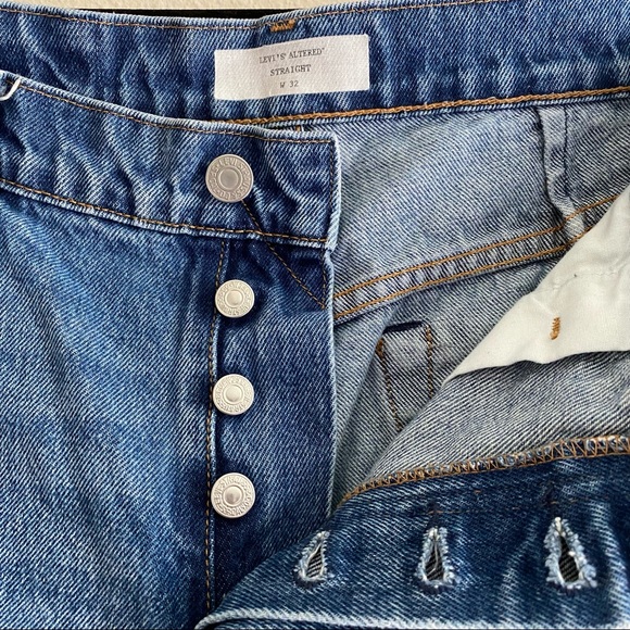 Anthropologie Levi’s Altered Straight High-Rise Cropped Jeans 32 - Picture 6 of 7